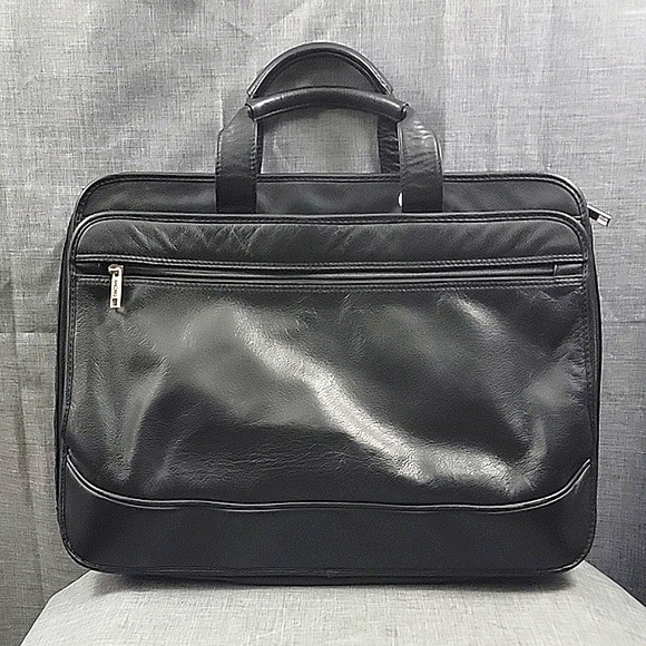 MORI Black Leather Briefcase / Computer Bag w/ Pockets, compartments, zippers - Picture 1 of 14